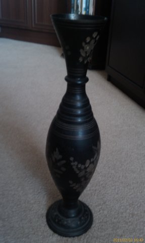 metalvase.jpg